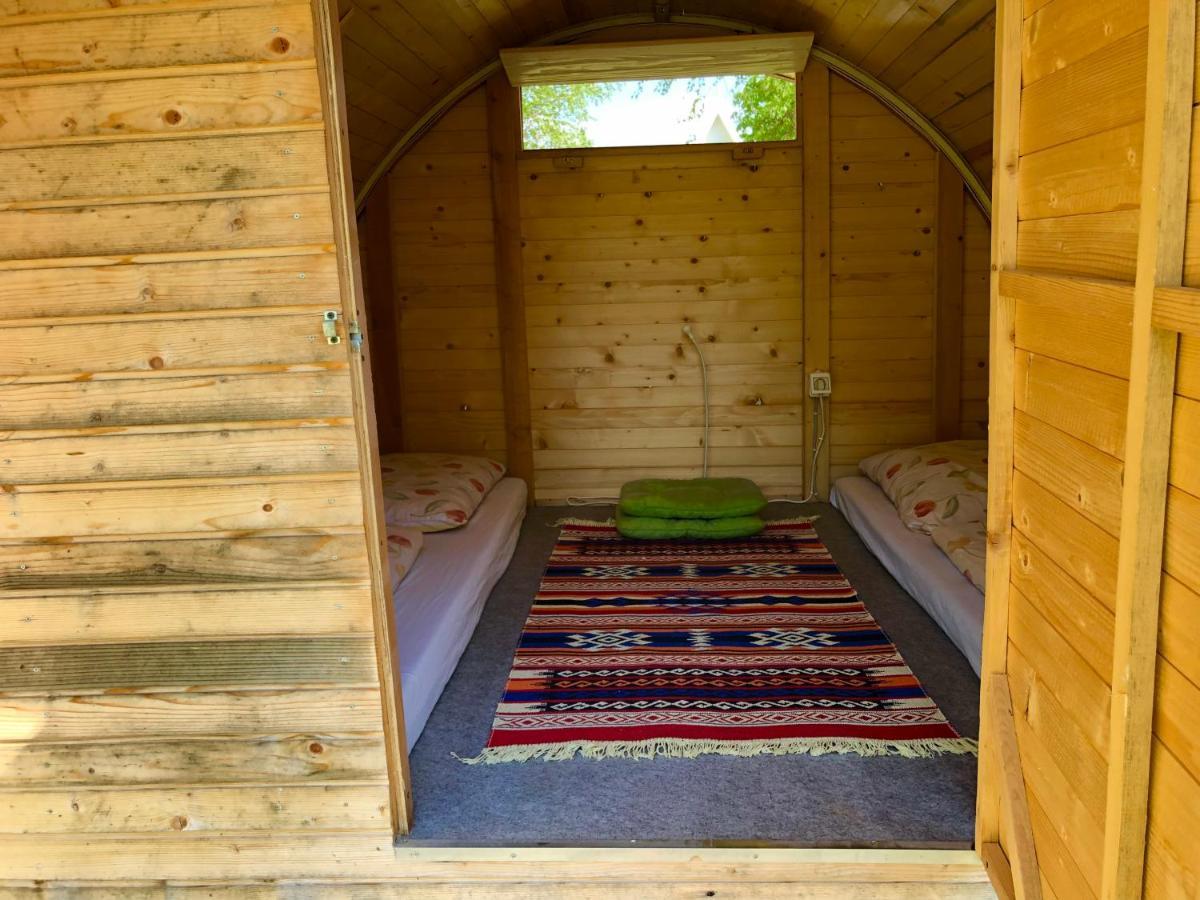 Отель Una Kamp Босанска-Крупа Экстерьер фото